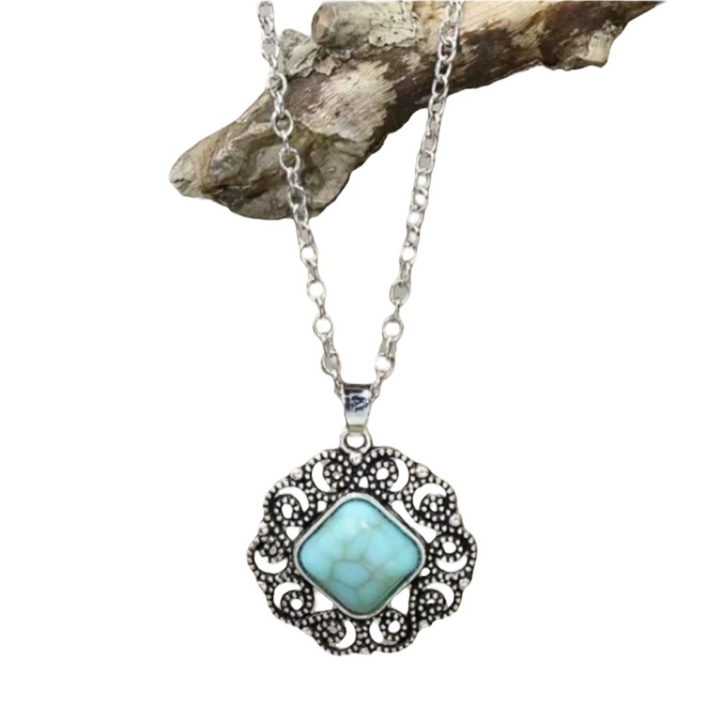 Bohemian Boho Antique Look Turquoise Stone Necklace - Picture 1 of 2